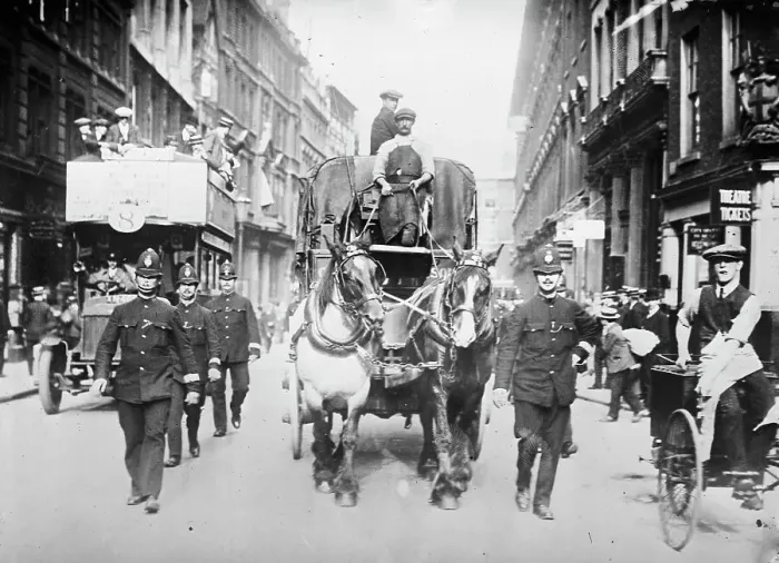 Framed Print : London strike - truck under police protection, between c1910 and c1915. Creator: Bain News Service Framed Print : London strike - truck under police protection, between c1910 and c1915. Creator: Bain News Service