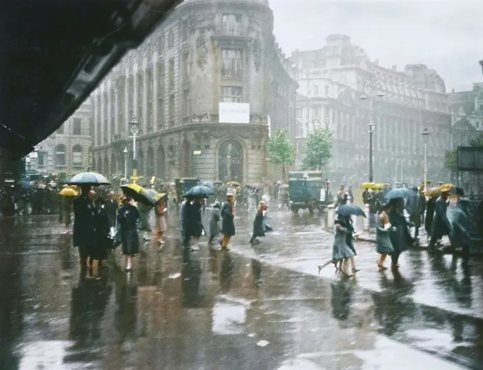 Framed Print : One of Londons wet days. From the album: Photograph album - London, 1920s. Creator: Harry Moult Framed Print : One of Londons wet days. From the album: Photograph album - London, 1920s. Creator: Harry Moult