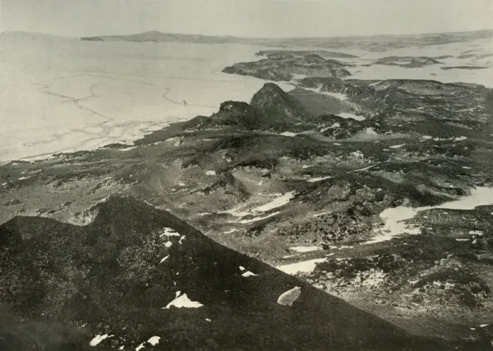 Framed Print : Looking North Towards Cape Royds, c1908, (1909) Framed Print : Looking North Towards Cape Royds, c1908, (1909)