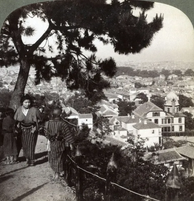 Framed Print : Looking south-east from the pine crowned heights of Suwa-yama over Kobe, Japan, 1904. Artist: Underwood & Underwood Framed Print : Looking south-east from the pine crowned heights of Suwa-yama over Kobe, Japan, 1904. Artist: Underwood & Underwood