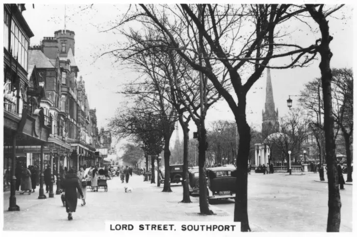 Framed Print : Lord Street, Southport, 1937 Framed Print : Lord Street, Southport, 1937