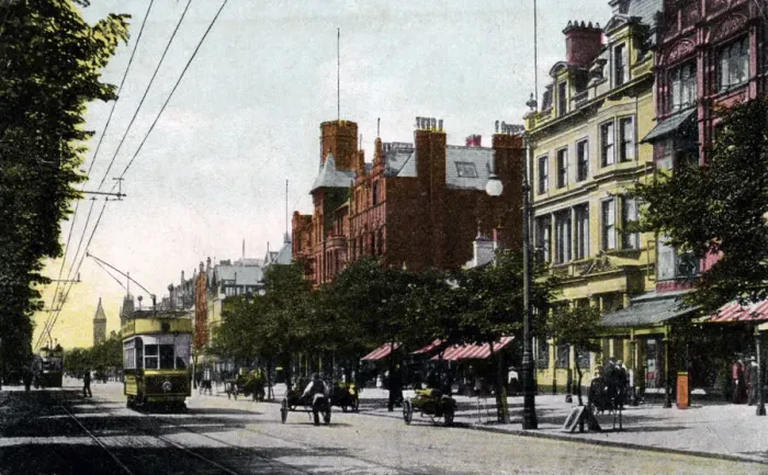 Framed Print : Lord Street, Southport, Lancashire, early 20th century Framed Print : Lord Street, Southport, Lancashire, early 20th century