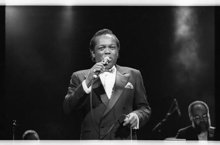 Framed Print : Lou Rawls, Royal Albert Hall, 1990. Artist: Brian O Connor Framed Print : Lou Rawls, Royal Albert Hall, 1990. Artist: Brian O Connor