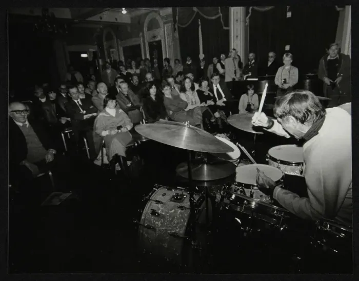 Framed Print : Louie Bellson conducting a drum clinic at the Horseshoe Hotel, London, November 1980 Framed Print : Louie Bellson conducting a drum clinic at the Horseshoe Hotel, London, November 1980
