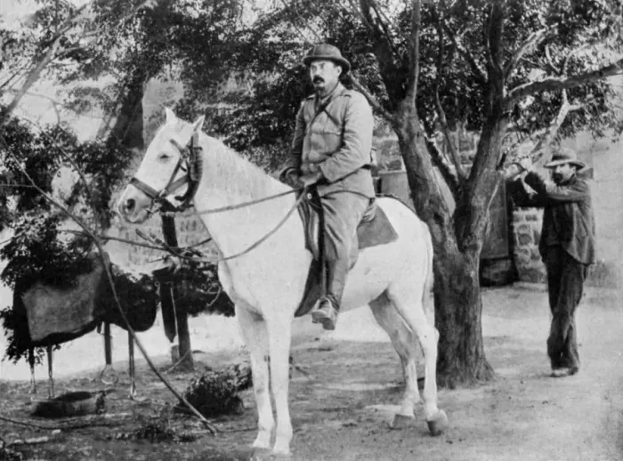 Framed Print : Louis Botha, Afrikaner soldier and statesman, 1900 (1951) Framed Print : Louis Botha, Afrikaner soldier and statesman, 1900 (1951)