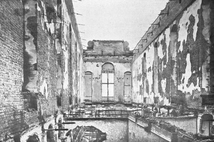 Framed Print : Louvain; la grande galerie de la bibliotheque universitaire, 1914. Creator: Unknown Framed Print : Louvain; la grande galerie de la bibliotheque universitaire, 1914. Creator: Unknown