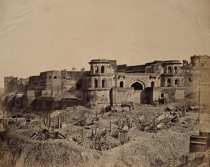 Framed Print : Lucknow, India: the Lucknow Residency in ruins: the Muchee Bawun and the Lucknow citadel, c1858. Creator: Felice Beato Framed Print : Lucknow, India: the Lucknow Residency in ruins: the Muchee Bawun and the Lucknow citadel, c1858. Creator: Felice Beato
