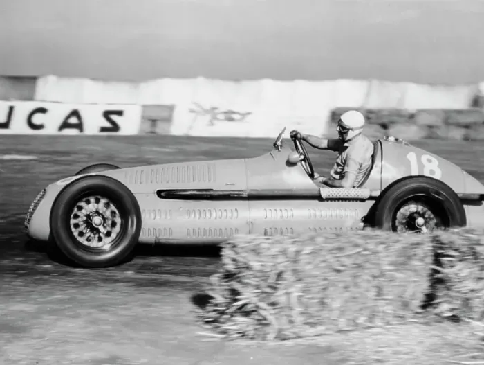 Framed Print : Luigi Villoresi winning the British Grand Prix, Silverstone, October 1948 Framed Print : Luigi Villoresi winning the British Grand Prix, Silverstone, October 1948