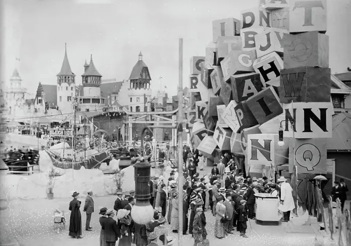 Framed Print : Luna Park, Coney Isl. between c1910 and c1915. Creator: Bain News Service Framed Print : Luna Park, Coney Isl. between c1910 and c1915. Creator: Bain News Service