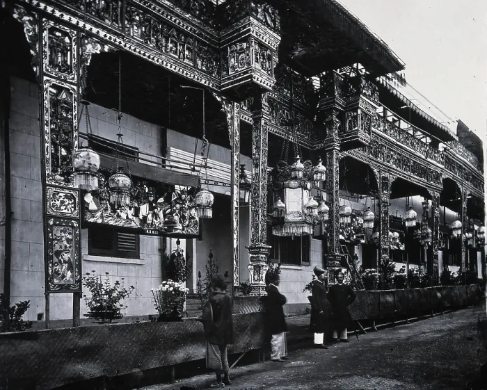 Framed Print : Lyndhurst Terrace, Hong Kong, 1981 (from a negative of 1869). Creator: John Thomson Framed Print : Lyndhurst Terrace, Hong Kong, 1981 (from a negative of 1869). Creator: John Thomson