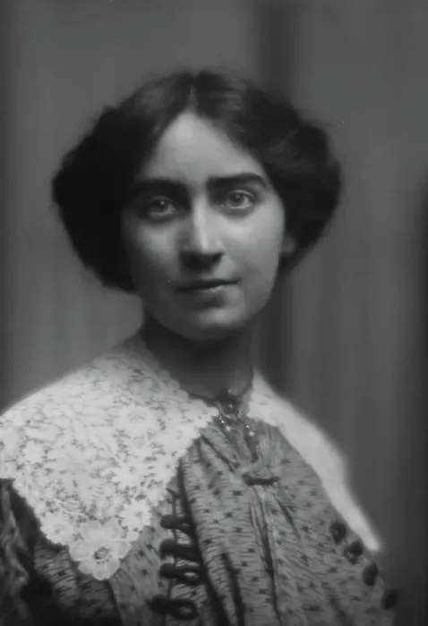 Framed Print : MacMillan, Mrs. portrait photograph, 1913. Creator: Arnold Genthe Framed Print : MacMillan, Mrs. portrait photograph, 1913. Creator: Arnold Genthe