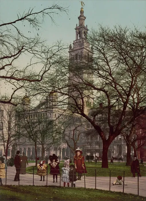 Framed Print : Madison Square, New York, c1901. Creator: Unknown Framed Print : Madison Square, New York, c1901. Creator: Unknown