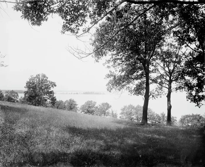 Framed Print : Madison, Wis. Lake Mendota, c1898. Creator: Unknown Framed Print : Madison, Wis. Lake Mendota, c1898. Creator: Unknown