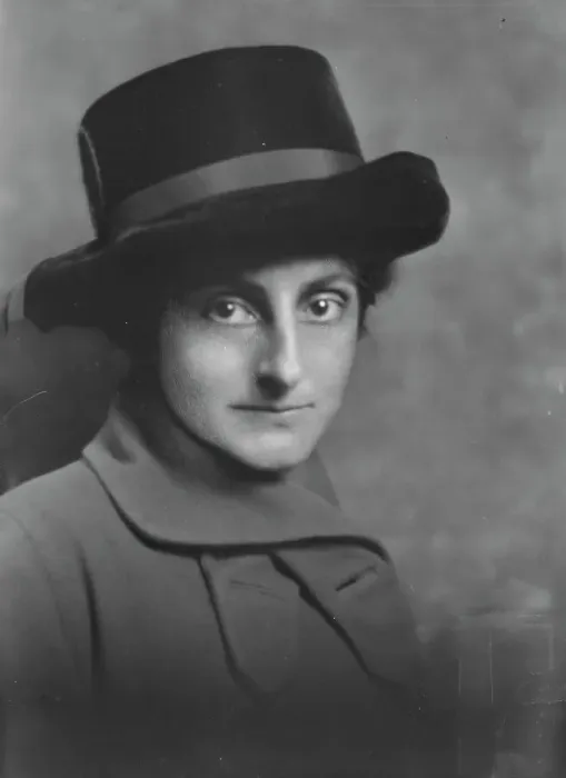 Framed Print : Mahoney, William, Mrs. portrait photograph, not before 1916. Creator: Arnold Genthe Framed Print : Mahoney, William, Mrs. portrait photograph, not before 1916. Creator: Arnold Genthe