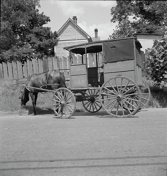 Mail wagon, Marshall, Texas, 1937. Creator: Dorothea Lange