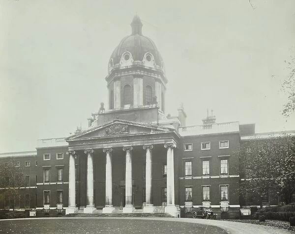 The main front of Bethlem Royal Hospital, London, 1926