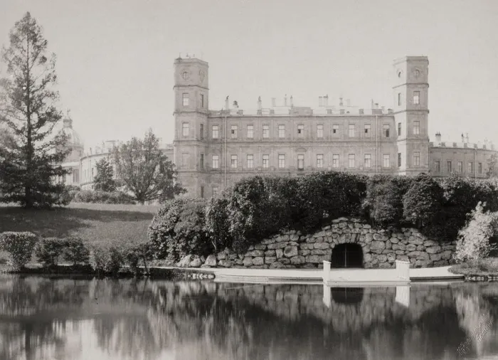 Framed Print : The Main Facade of the Palace at Gatchina, 1870s-1880s. Artist: Anonymous Framed Print : The Main Facade of the Palace at Gatchina, 1870s-1880s. Artist: Anonymous