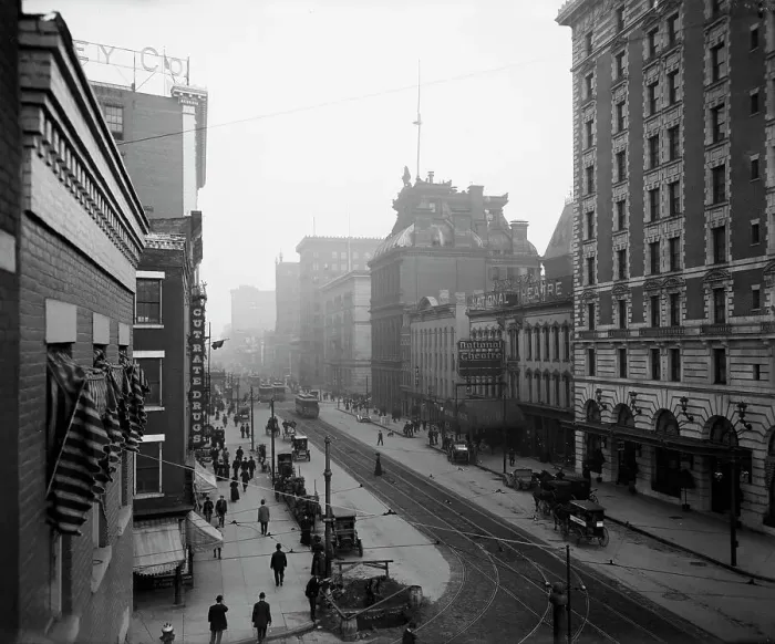 Framed Print : Main Street, Rochester, N.Y. between 1900 and 1910. Creator: Unknown Framed Print : Main Street, Rochester, N.Y. between 1900 and 1910. Creator: Unknown