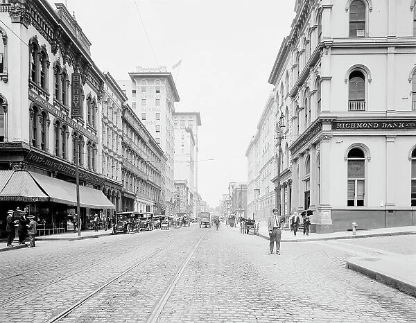 Main Street, west from 12th, Richmond, Va. c.between 1910 and 1920. Creator: Unknown
