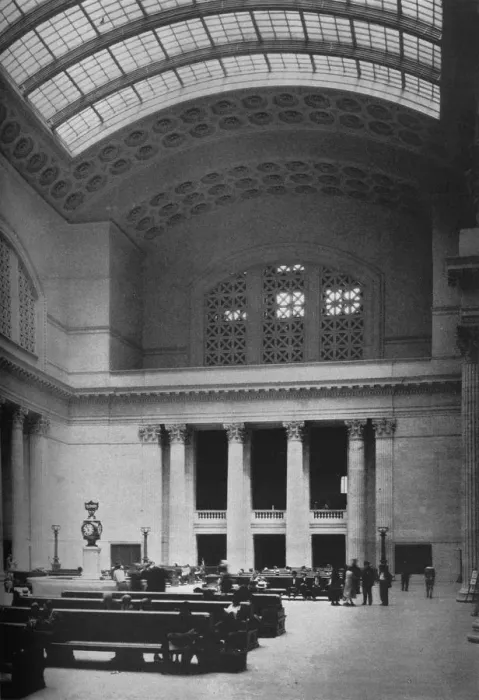 Framed Print : Main waiting room, Chicago Union Station, Illinois, 1926 Framed Print : Main waiting room, Chicago Union Station, Illinois, 1926