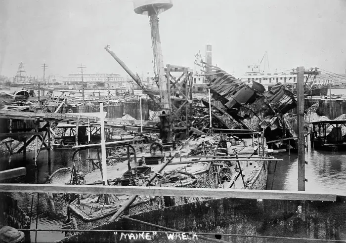 Framed Print : Maine wreckage, between c1910 and c1915. Creator: Bain News Service Framed Print : Maine wreckage, between c1910 and c1915. Creator: Bain News Service