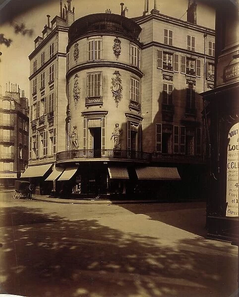 Maison coin Boulevard de la Madeleine et rue de Caumartin, disparu ou modifié, 1906. Creator: Eugene Atget