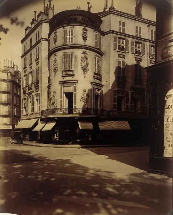 Framed Print : Maison coin Boulevard de la Madeleine et rue de Caumartin, disparu ou modifié, 1906. Creator: Eugene Atget Framed Print : Maison coin Boulevard de la Madeleine et rue de Caumartin, disparu ou modifié, 1906. Creator: Eugene Atget