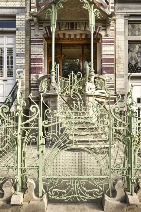 Framed Print : Maison Saint Cyr, 11 Square Ambiorix, (1900), Brussels, Belgium, c2014-2017. Artist Framed Print : Maison Saint Cyr, 11 Square Ambiorix, (1900), Brussels, Belgium, c2014-2017. Artist