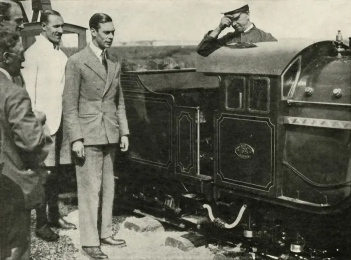 Framed Print : His Majesty Inspecting The Miniature Railway at New Romney, Kent, 1926, 1937. Creator: Unknown Framed Print : His Majesty Inspecting The Miniature Railway at New Romney, Kent, 1926, 1937. Creator: Unknown