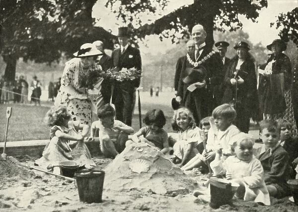 Her Majesty... at the New Playground on the Site of the Old Foundling Hospital, 1936, 1937