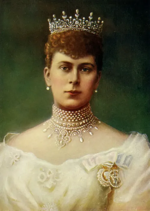 Framed Print : Her Majesty The Queen, 1911. Creator: Unknown Framed Print : Her Majesty The Queen, 1911. Creator: Unknown