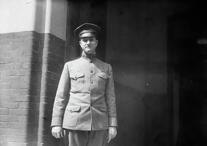 Framed Print : Major Clarence S. Ridley, U.S.A. 1917. Creator: Harris & Ewing. Major Clarence S. Ridley, U.S.A. 1917. Creator: Harris & Ewing Framed Print : Major Clarence S. Ridley, U.S.A. 1917. Creator: Harris & Ewing. Major Clarence S. Ridley, U.S.A. 1917. Creator: Harris & Ewing