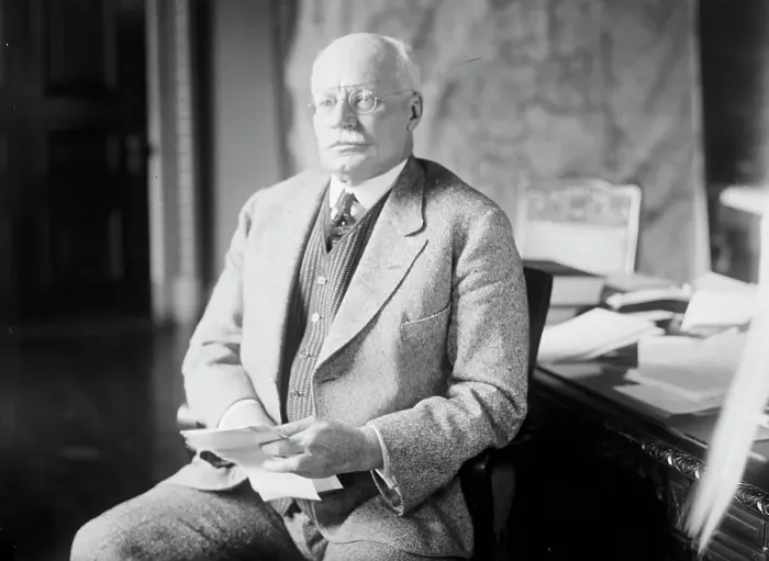 Framed Print : Major General Hugh L Scott, U.S.A. Chief of Staff, 1916. Creator: Harris & Ewing. Major General Hugh L Scott, U.S.A. Chief of Staff, 1916. Creator: Harris & Ewing Framed Print : Major General Hugh L Scott, U.S.A. Chief of Staff, 1916. Creator: Harris & Ewing. Major General Hugh L Scott, U.S.A. Chief of Staff, 1916. Creator: Harris & Ewing