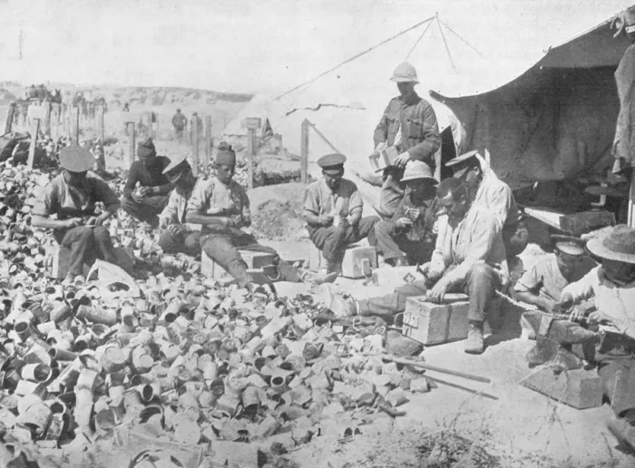 Framed Print : Making bombs out of tin cans in Gallipoli, 1915 Framed Print : Making bombs out of tin cans in Gallipoli, 1915