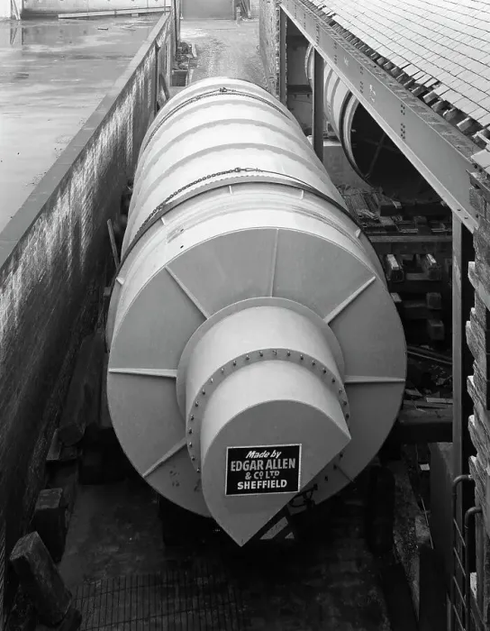 Framed Print : A malting drum prior to intallation in a brewery in Mirfield, West Yorkshire, May 1966 Framed Print : A malting drum prior to intallation in a brewery in Mirfield, West Yorkshire, May 1966