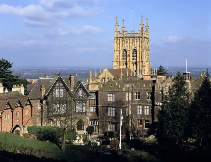 Framed Print : Malvern Priory and Abbey Hotel, Great Malvern, Worcestershire Framed Print : Malvern Priory and Abbey Hotel, Great Malvern, Worcestershire