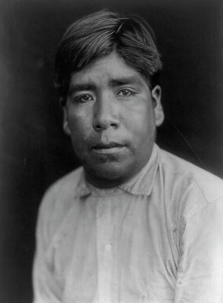 A man of Palm Springs-Cahuilla, 1905, c1924. Creator: Edward Sheriff Curtis