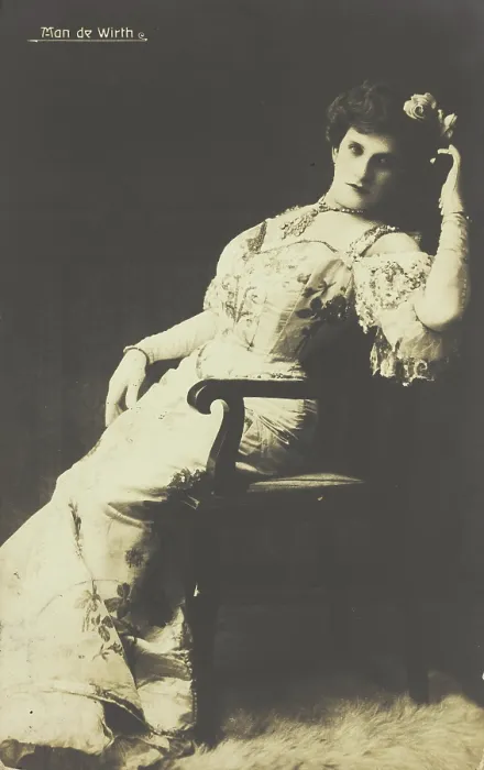 Framed Print : Man de Wirth in drag, between 1900 and 1909. Creator: Unknown Framed Print : Man de Wirth in drag, between 1900 and 1909. Creator: Unknown