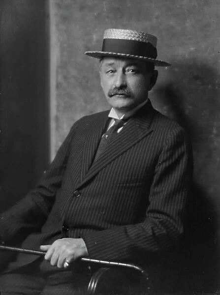 Mandelkern, Mr. portrait photograph, 1916. Creator: Arnold Genthe
