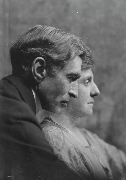 Mannes, David, Mr. and Mrs. portrait photograph, 1916 Apr. 28. Creator: Arnold Genthe