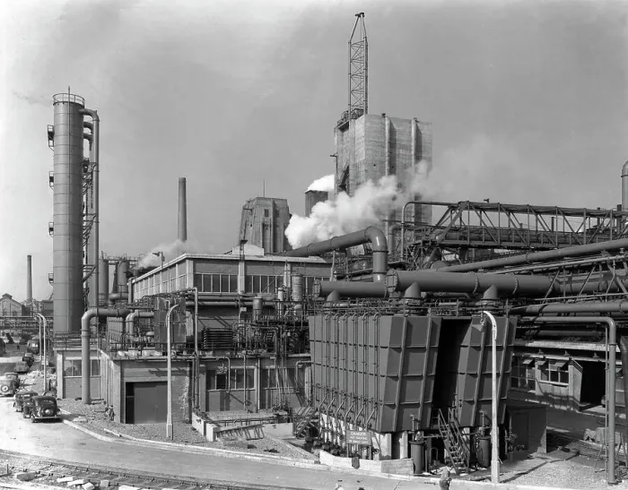 Framed Print : Manvers coal preparation plant, near Rotherham, South Yorkshire, 1956 Framed Print : Manvers coal preparation plant, near Rotherham, South Yorkshire, 1956