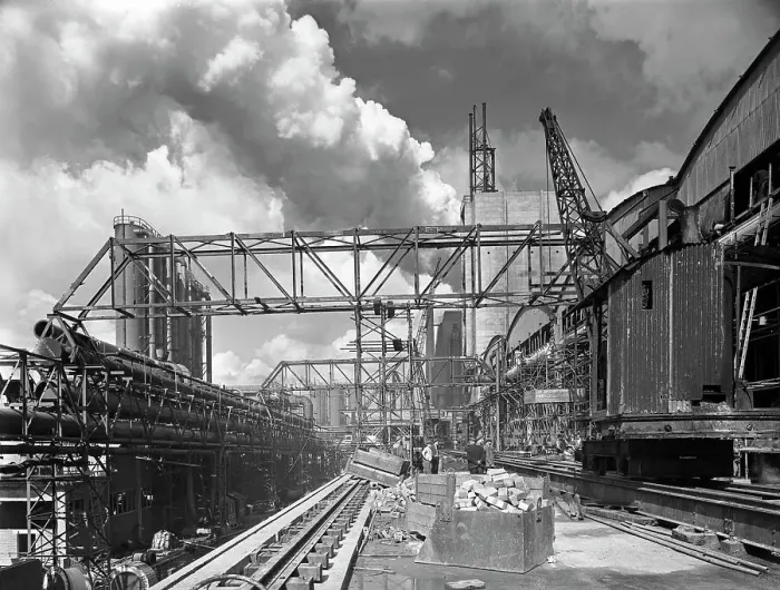 Framed Print : Manvers coal processing plant, Wath upon Dearne, near Rotherham, South Yorkshire, January 1957 Framed Print : Manvers coal processing plant, Wath upon Dearne, near Rotherham, South Yorkshire, January 1957