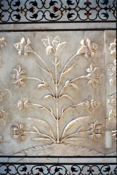 Framed Print : Marble carving of formalised lily, Taj Mahal, Agra, India, 17th century Framed Print : Marble carving of formalised lily, Taj Mahal, Agra, India, 17th century