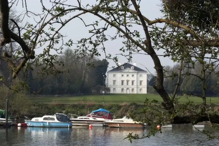 Framed Print : Marble Hill House, Richmond, 2009. Creator: Ethel Davies Framed Print : Marble Hill House, Richmond, 2009. Creator: Ethel Davies