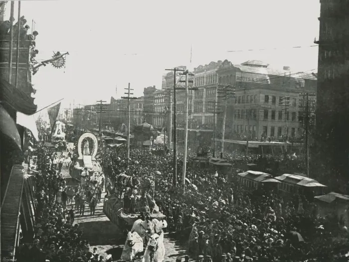 Framed Print : The Mardi Gras parade in Canal Street, New Orleans, USA, 1895. Creator: Unknown Framed Print : The Mardi Gras parade in Canal Street, New Orleans, USA, 1895. Creator: Unknown
