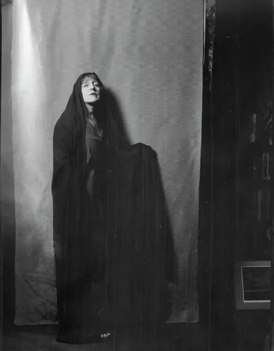 Framed Print : Margaret Anglin, in costume, between 1910 and 1925. Creator: Arnold Genthe Framed Print : Margaret Anglin, in costume, between 1910 and 1925. Creator: Arnold Genthe
