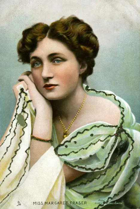 Framed Print : Margaret Fraser, actress, 1906. Artist: Lizzie Caswall Smith Framed Print : Margaret Fraser, actress, 1906. Artist: Lizzie Caswall Smith