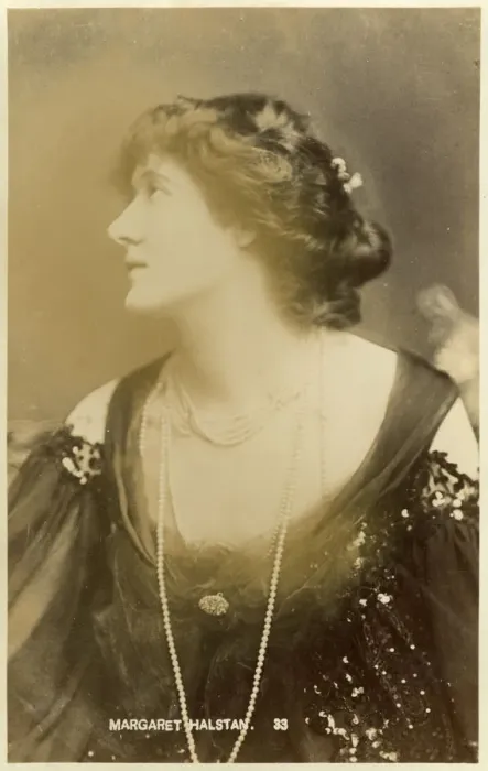 Framed Print : Margaret Halstan, British actress, c1900s(?) Framed Print : Margaret Halstan, British actress, c1900s(?)