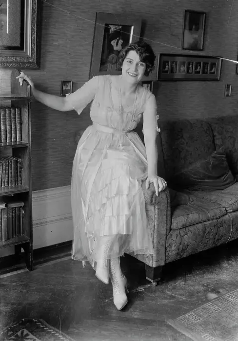 Framed Print : Margaret Romaine, between c1915 and c1920. Creator: Bain News Service