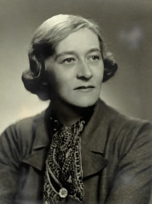 Framed Print : Margaret Wilson, c1940s. Creator: Elliott & Fry Framed Print : Margaret Wilson, c1940s. Creator: Elliott & Fry